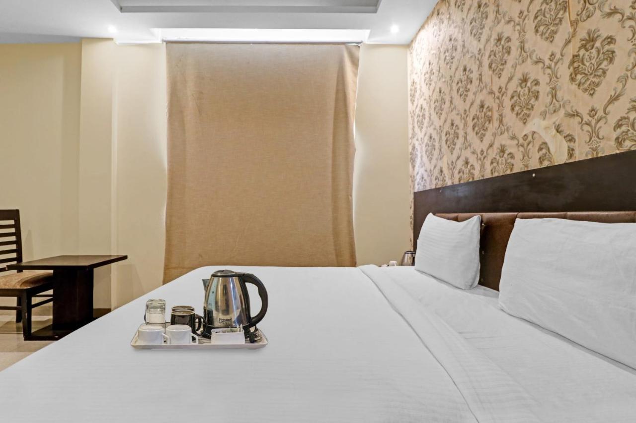 Oyo 23368 Boutique Hotel Paragon New Delhi Exterior photo
