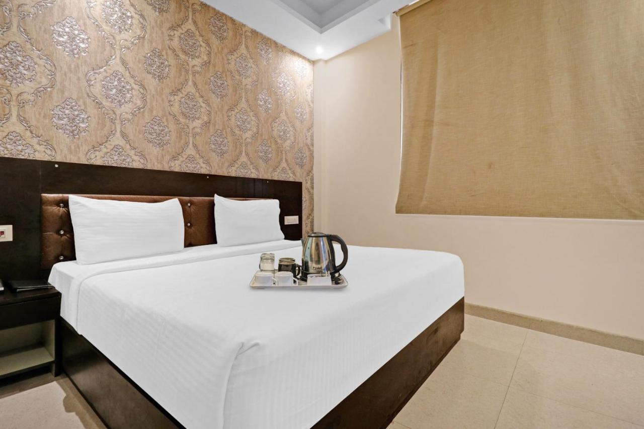 Oyo 23368 Boutique Hotel Paragon New Delhi Exterior photo