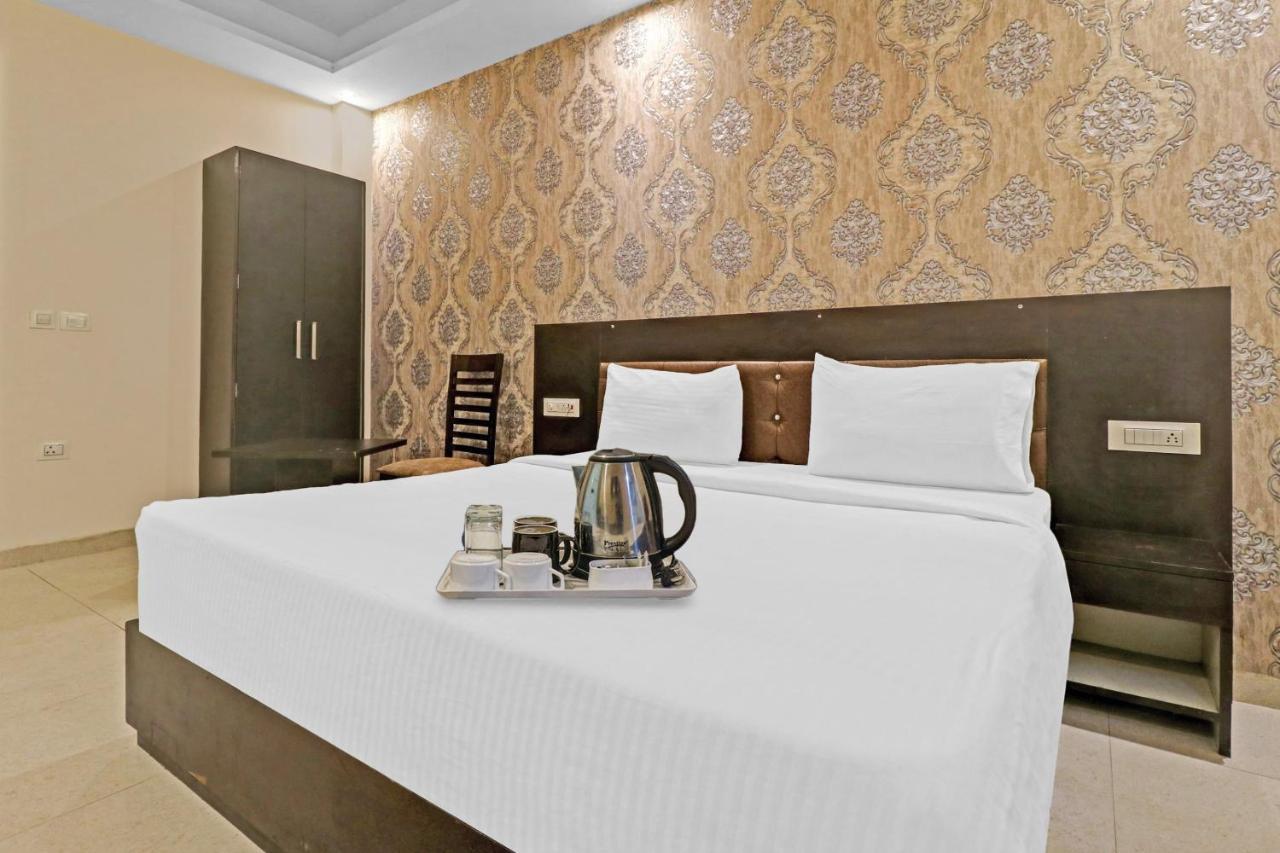 Oyo 23368 Boutique Hotel Paragon New Delhi Exterior photo